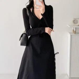 [하프클럽/]여성 세로줄무늬 슬림핏 홀터넥 긴팔티