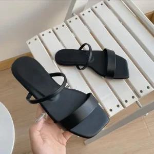 인기상품 단순하면서 세련된 디자인 미니멀 투라인 여성 슬리퍼 [WFJ939Y_251031]