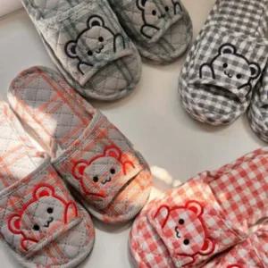 인기상품 쿠션 큐티 베어 여성 실내화 미끄럼방지 거실화 슬리퍼 [WFJ93ST_251031]