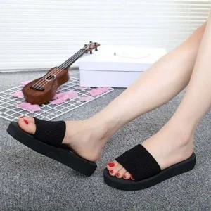 인기상품 베이직 베이직 여성 무지 플랫 올데이 스트랩 골덴 슬 [WFJ99KJ_251031]