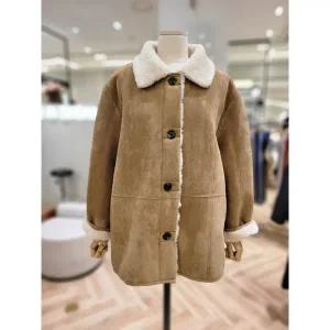 [러브앤쇼](대구신세계)하프 배색퍼 무스탕 LCEMGJP03