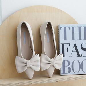 귀여운빅리본 러블리 포인티드토 폭신 뾰족코 1cm굽 펌프스 스틸레토 달코나 리본 플랫슈즈
