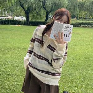 [코코블랑] 메이비 카라 스트라이프 울 니트