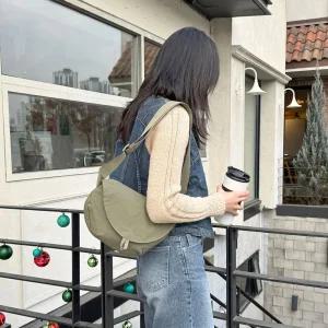 BR_34208 캐주얼 반달 힙색 크로스백여행가방 여행 천가방 크로스 숄더 데일리