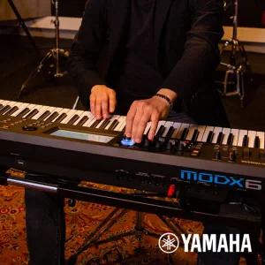 야마하 신디사이저 MODX6+ YAMAHA MODX6 플러스 61건반