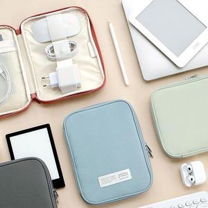 [IXHIV1V5_4B]케이블파우치 이북리더기 태블릿 충전 옵션 1