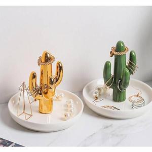 [HYIJVG2N_4B]pragen 금목걸이 보관함