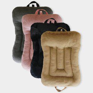 [몽뚜뚜] 보아털 양털 강아지 애견 반려견 유모차 라이너 개모차 쿠션 방석