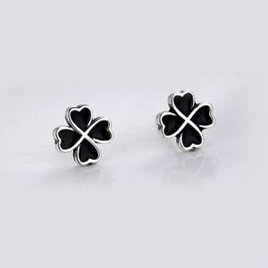 순은 데일리 925귀걸이 행운의블랙 네잎클로버E001