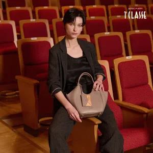 [런칭가 239000원] 프리마클라쎄 피오레 버킷 토트백(+파우치+카드지갑 참장식+숄더 스트랩)