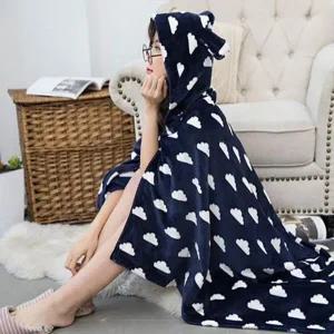 [하프클럽/셀러허브_여성트랜드패션]사무실담요 달린 후드 망토 극세사 담