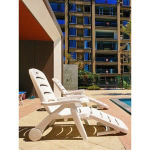 썬베드 접이식 의자 수영장 해변의자 비치 침대 태닝의자 호텔 테닝의자 접이식의자 야외용