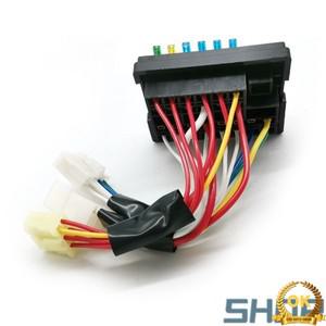 굴삭기 액세서리 두산 대우 DH150-7 퓨즈 박스 3 플러그 하이 퀄리티