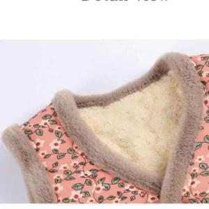 겨울 누빔 융털 조끼 촌캉스 꽃무늬 할머니 엄마 김장