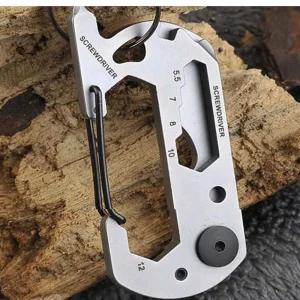 곰빵몰 GOM-FZF 다기능 카라비너 기능 형상 멀티툴