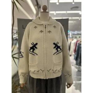 [러브앤쇼](센텀시티점)라운드카라니트집업GCFKGKJ01