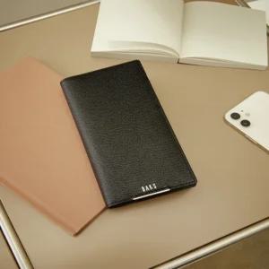 닥스 액세서리 남성 25SS [스테디셀러] 블랙 로고프린트 소가죽 장지갑 WBWA5E732BK