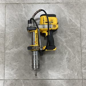 디월트 20V 무선 그리스 건 인젝터 고압 빠른 전동 그리스 건 DCGG571 - 본체만, 중고