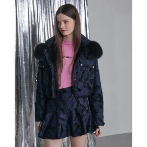 [롯데백화점]에고이스트 레터링 포인트 절개 디테일 슬림 TS(EQ4CL165)