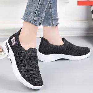 [모두모아]끈없는 운동화 여자 슬립온 스니커즈 캐주얼 보세화 정장슬립온 편한엄마신발 엄마생신선물 캐주