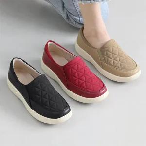 소가죽 퀼팅 누빔 슬립온 스니커즈 (3cm) 이지슬립