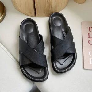 베이직한 패션 스트랩 슬리퍼