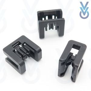 일부 르노 카자르 윈드 스크린 카울 또는 스커틀 패널 클립, 668204BA5A 용, 10x