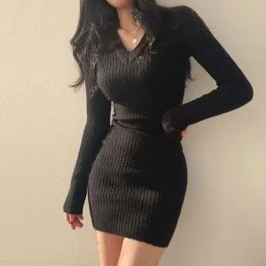 여자 스판 원피스 브이넥 니트 슬림 스커트 미니 키작녀 (WFJYFV7)