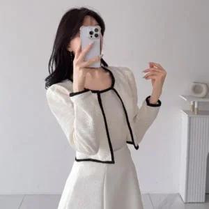 [신세계라이브쇼핑][옷자락] 여성용 클래식 트위드 민소매 크롭 가디건 세트