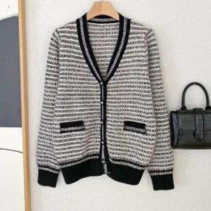 [하프클럽/]여자 클래식 트위드 라인 브이넥 배색 가디건
