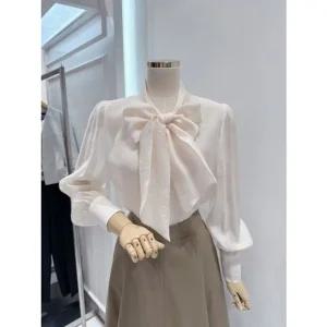 [갤러리아] [ab.f.z]플리츠 넥 리본 블라우스(ATA1HB32A)