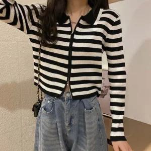 여성 스트라이프 카라 집업 세미크롭 가디건 숏 기장