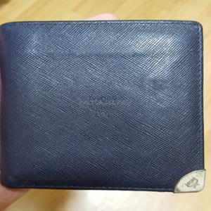 명품 MCM (엠씨엠정품)사피아노가죽 반지갑 장지갑