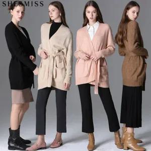 [쉬즈미스] 헬렌 벨티드 브이넥 루즈핏 울니트 가디건