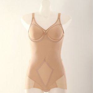 [갤러리아] [*여]비너스]울통불통한몸매를 매끄럽게해주는올인원A/B컵(VBTH530AB//SK)