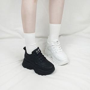 아클 심플 패턴 스탠딩 치어리더 키높이 통굽 스니커즈 8cm