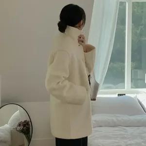 [코코블랑] 부클 누빔 하프코트