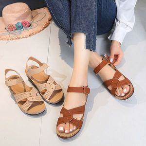 [오너클랜]스웨이드 꼬임장식 스트랩샌들