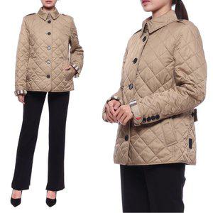 [버버리](마산점) 21FW 여성 프랭크비 다이아몬드 퀄팅 자켓 (8053046_CANVAS_21F)