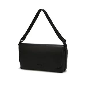 [AK플라자] [질스튜어트] 블리언 크로스백 미디움 사이즈 JUBA5F271BK