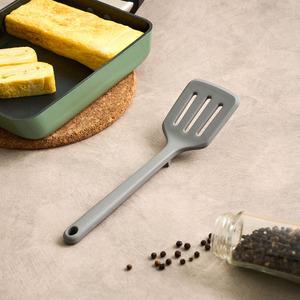 [모던하우스] 바닥에 닿지 않는 실리콘 미니 뒤집개 그레이