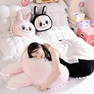 4080cm Labubu 쿠션 플러시 침대 머리 부드러운 소파 베개 홈 인테리어 인형 어린이 크리스마스