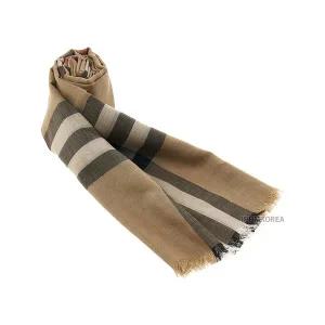 [버버리] FW25 여성 체크 울 실크 스카프 8078779 MU GNT CHK GAUZE A7026 _SSG