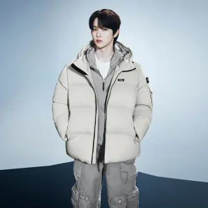 [롯데백화점]내셔널지오그래픽 남녀공용 역시즌 골든몰 숏기장 구스 후디 다운 점퍼 N244UDW120