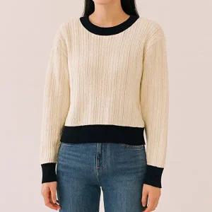 [올리브데올리브]올리브데올리브 라인배색 꽈배기니트스웨터