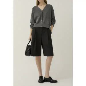 [리스트](김해점) 루즈핏 브이넥 크롭 가디건