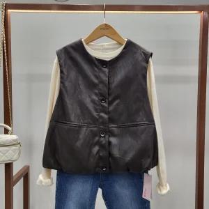 [모다아울렛][무자크]단추포인트라운드레더베스트MP7WLJ09_GN