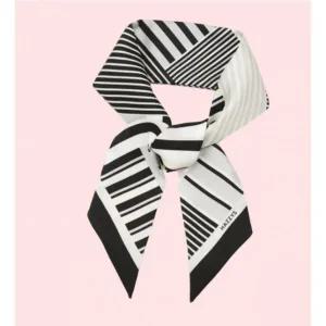 헤지스 헤지스ACC HISC5E815BK 블랙 스트라이프 쁘띠 실크 스카프 머플러 악세서리 HISC5E815 3687068