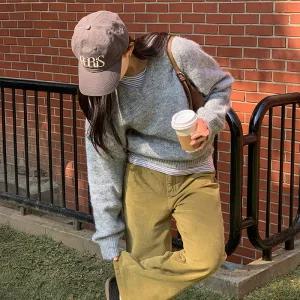 [코코블랑] 피버 브이넥 울 니트