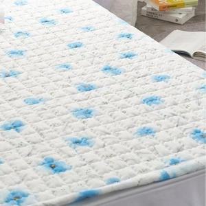 [HYIJPZX8_4B]르네뜨 카페트 침구 Q 블루